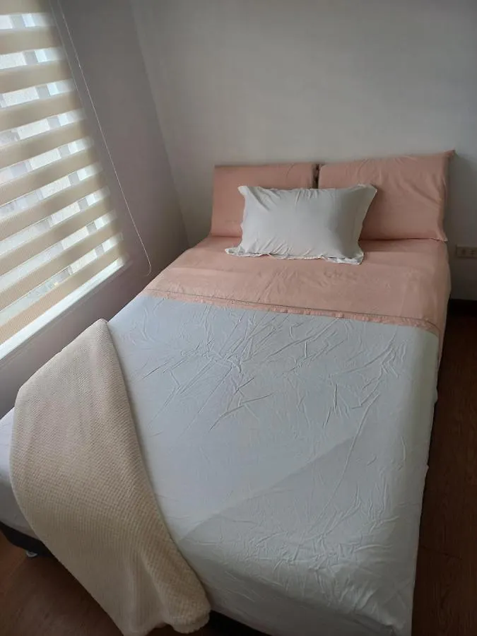 Habitacion Con Cama Doble Y Bano Privado, Para Descansar Bogotá