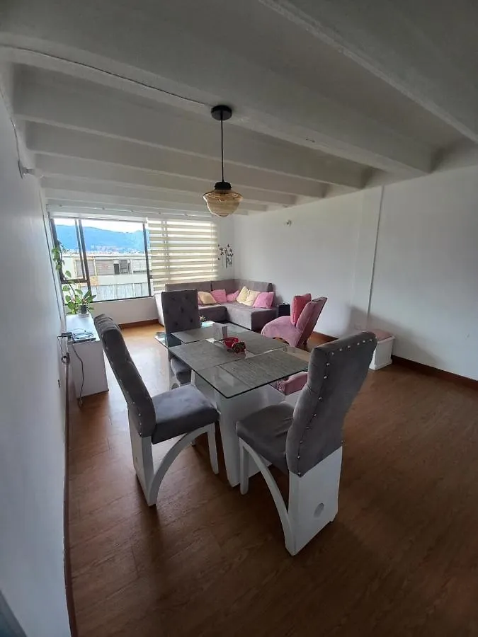 Habitacion Con Cama Doble Y Bano Privado, Para Descansar Bogotá